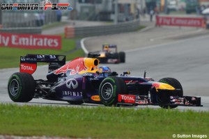 vettel_redbull_rb9_malasia[1]