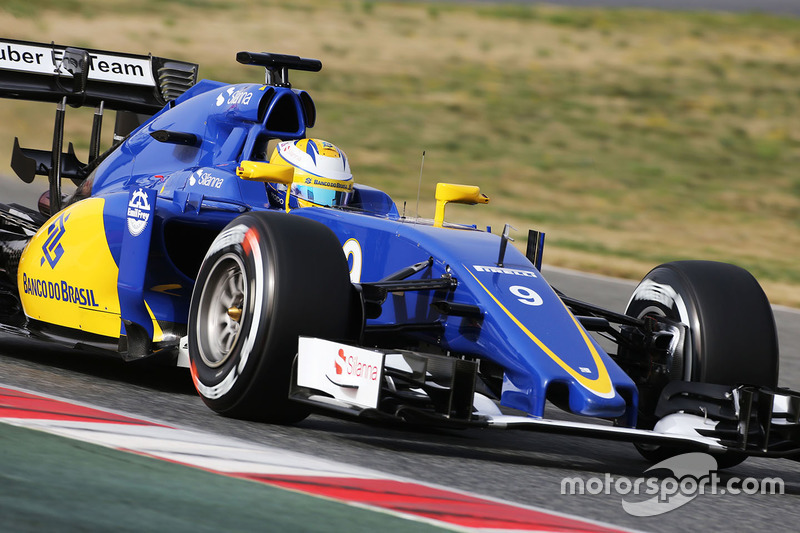 f1-barcelona-february-testing-2016-marcus-ericsson-sauber-c34