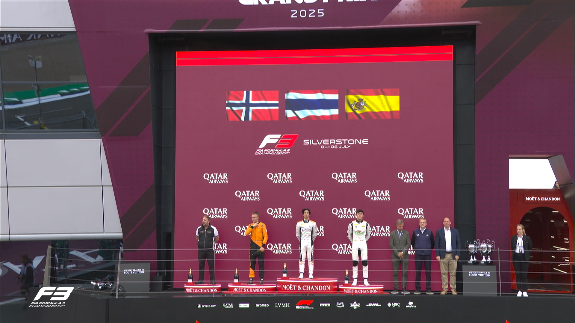 Doble alegría en Campos con la victoria de Inthrapuvasak y un nuevo podio de Mari Boya / Sprint F3 GP Gran Bretaña