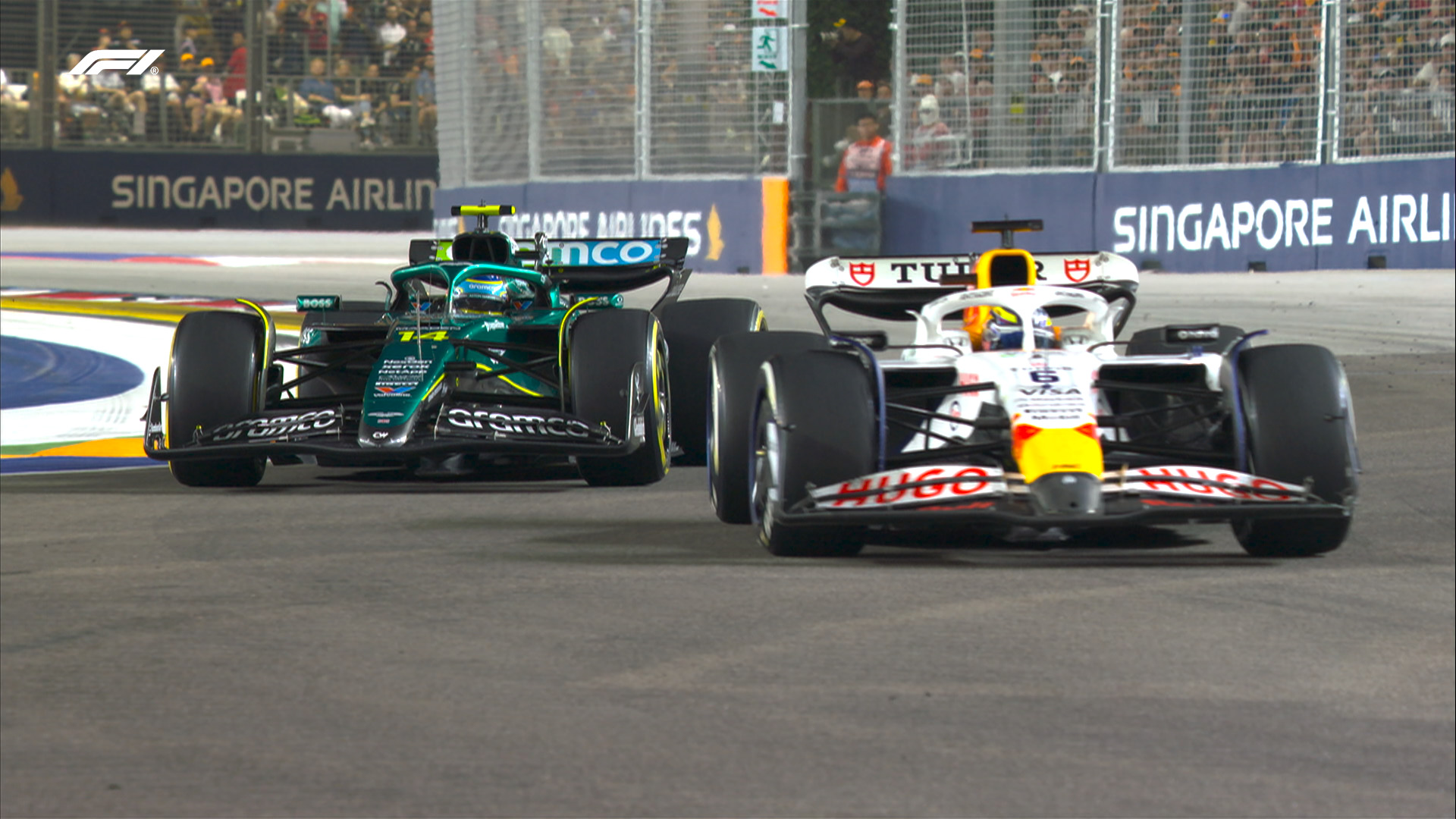 La retransmisión de la FOM en el Gran Premio de Singapur nos privó de ver la remontada de Carlos y la lucha de Fernando con Hamilton, entre otras