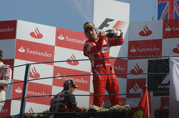 La 33 de Fernando Alonso: del Hungaroring a Bakú, 20 años después