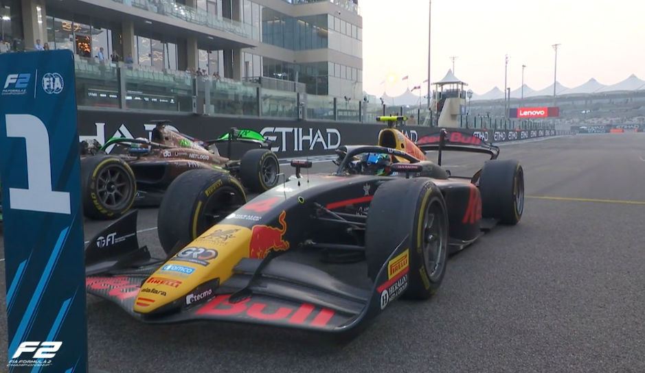 Lindblad celebra su ascenso con una victoria a la sprint